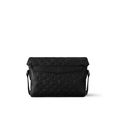 louis vuitton trocadero messenger pm|Messenger Voyager PM G65 .